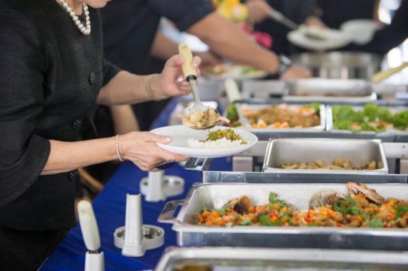 食堂承包：构建企业温馨家园的新方式